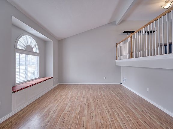3rd image of 2237 W Saddle Ln