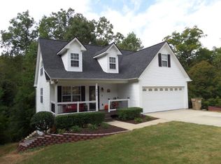 2949 Lake Hollow Rd, Gainesville, GA 30501