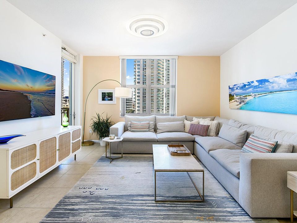 1st image of 511 SE 5th Avenue #1423