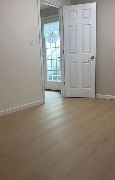 17673 Avenel Ln — Photo 5