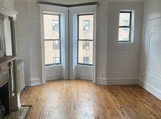 832 Washington Ave #3A, Brooklyn, NY 11238