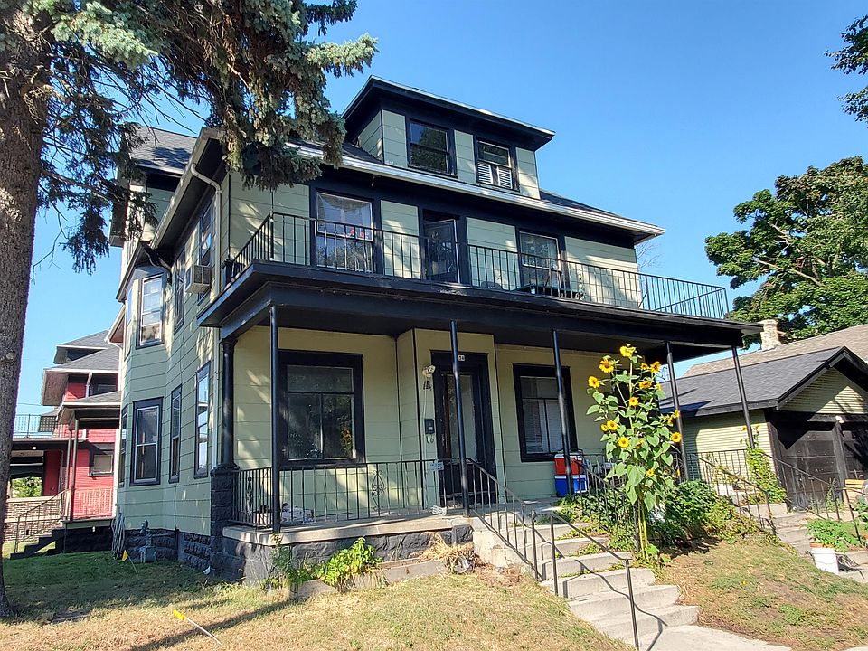 1st image of 934 Saint Clair Ave