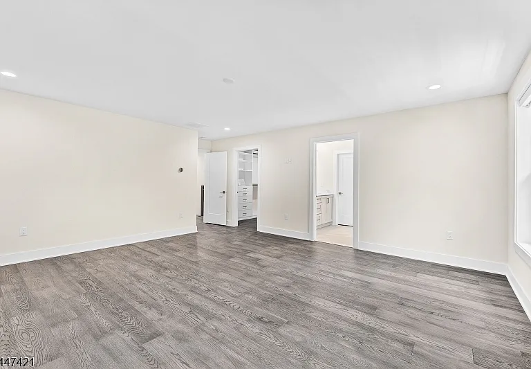 106 Swenson St — Photo 20