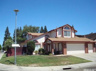 2911 Tamarind Ct, Antelope, CA 95843
