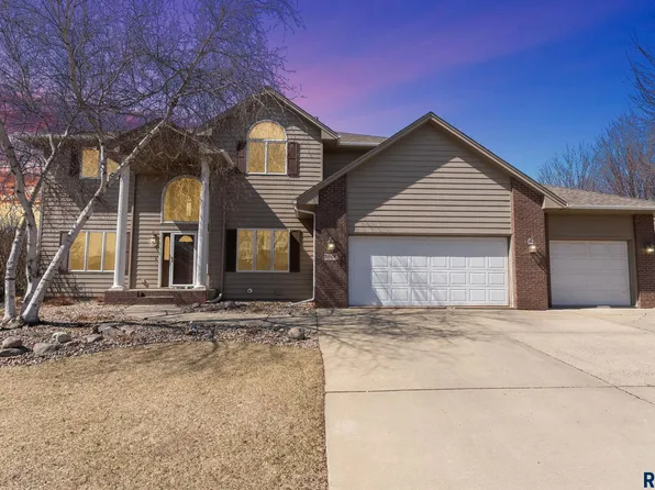 3809 S Florence Ave, Sioux Falls, SD 57103