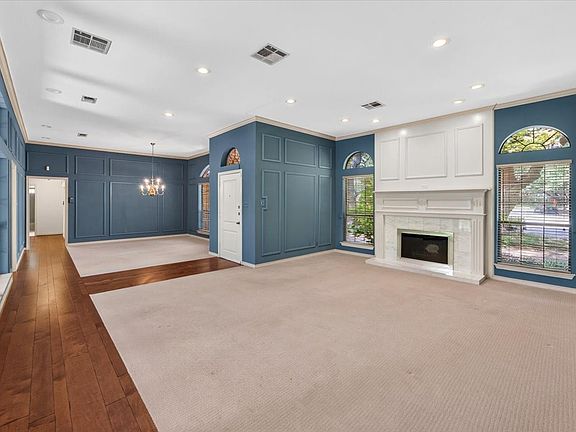 2nd image of 3613 Ridglea Country Club Dr