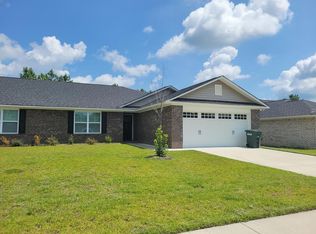 614 Constitution Dr, Sumter, SC 29154
