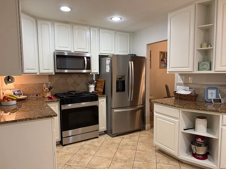 14800 Foy Dr — Photo 28
