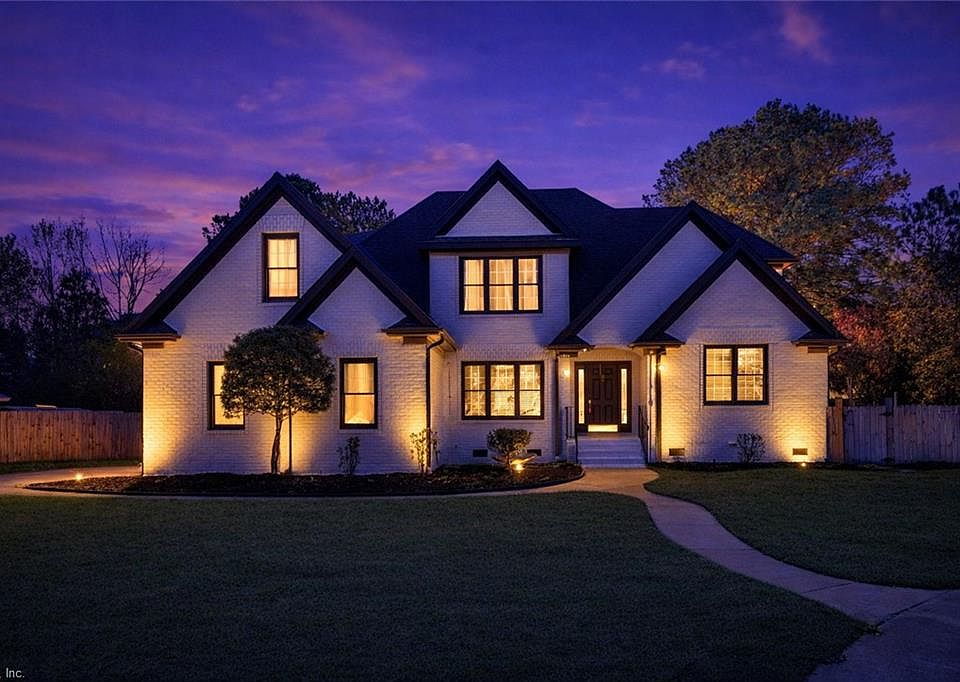 1st image of 309 Sweetbay Dr