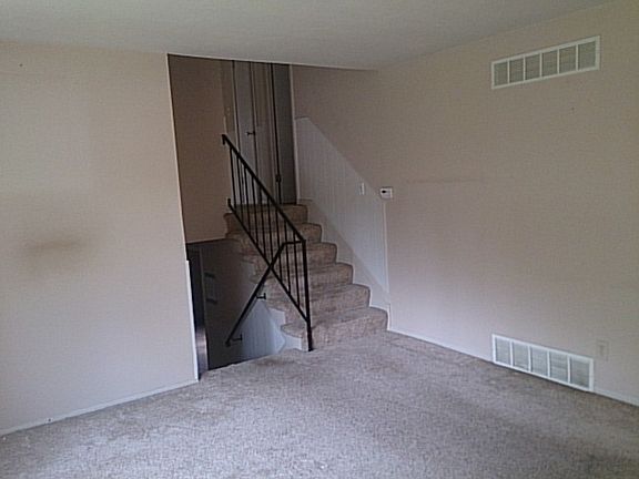 5th image of 9204 Manchester Ave