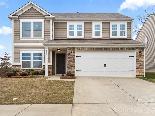 4511 Carnation Ct, Charlotte, NC 28269