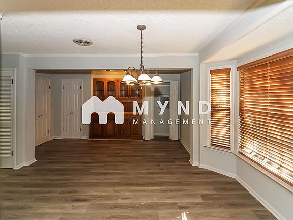 4th image of 1751 Lanier Ln