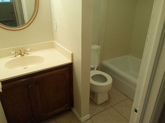 3rd image of 301 Hal Muldrow Dr APT 1203