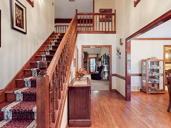 3rd image of 8865 Plantation Trail Cv