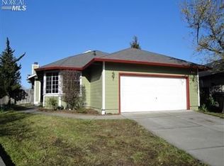 624 Elsa Dr, Santa Rosa, CA 95407