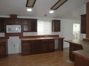3rd image of 7717 Church Ave Space 4