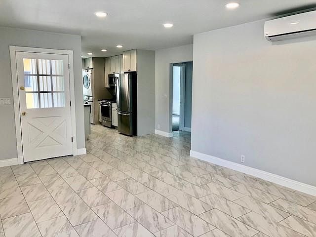 1st image of 2402 Calle Real #B