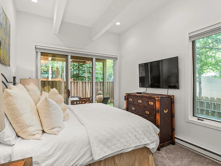 123 W Hyman Ave #A — Photo 23