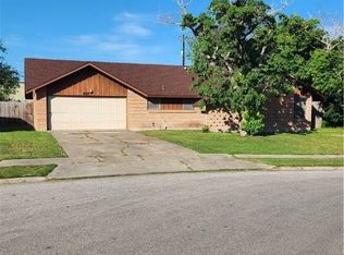 3222 Casa Bonita Dr, Corpus Christi, TX 78411