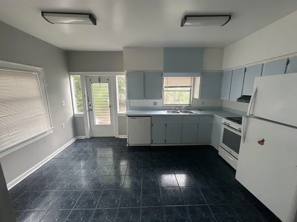 415 E McDonald Ave #1, Eustis, FL 32726