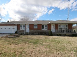 3369 S State Road 162, Huntingburg, IN 47542