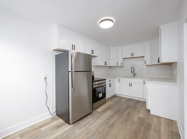 Detached 1 Bed 1 Bath Cottage, 4320 48th St, San Diego, CA 92115