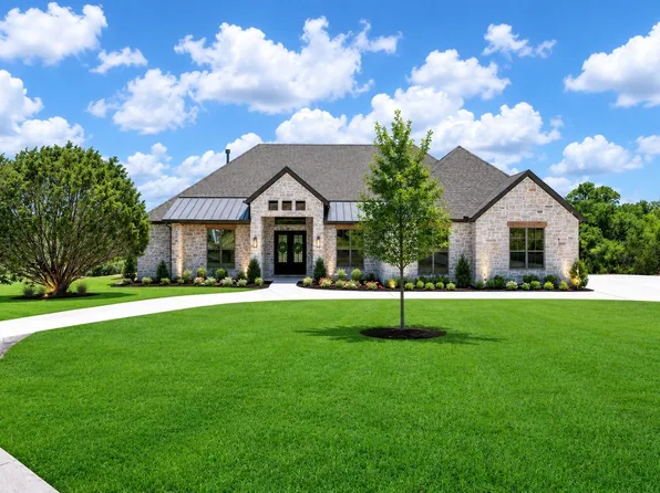 312 Elliott Ct, Cresson, TX 76035