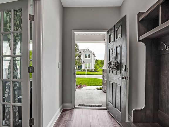 4th image of 181 Bryson Dr