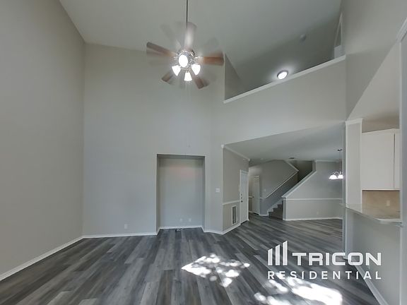 3rd image of 8622 Sarasota Woods