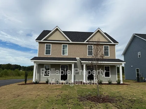 428 W Main St, Pine Level, NC 27568