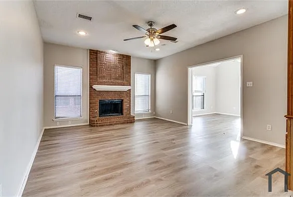 1618 Briargrove Dr — Photo 12