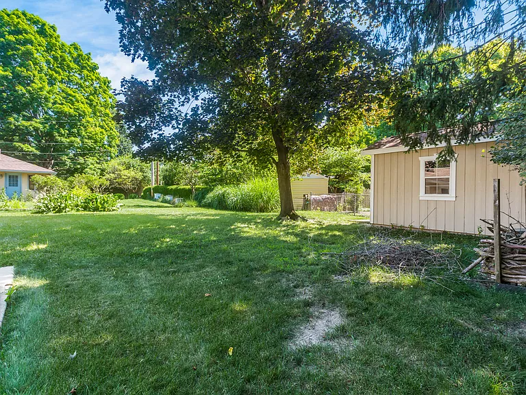 5822 Falmouth Ct — Photo 9