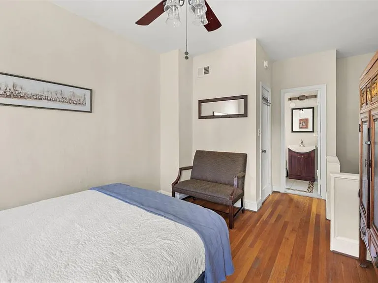 310 Millers Ct NE — Photo 10