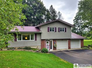 549 Creek Rd, Jamestown, NY 14701