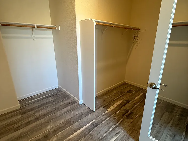 3451 Cydonia Ct — Photo 29