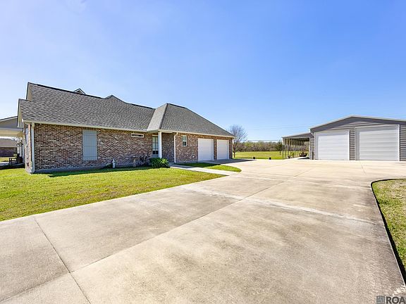 4th image of 28010 Intracoastal Rd