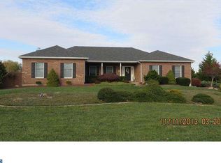 4 Joanne Ct, Bear, DE 19701