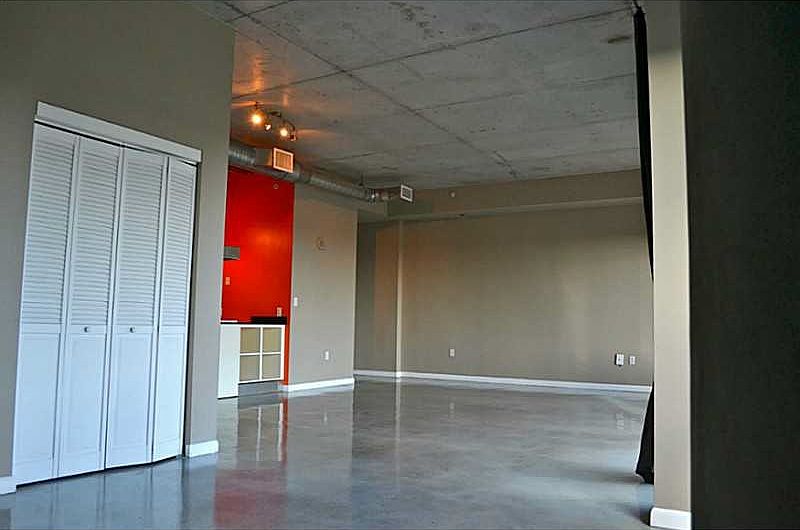 1st image of 10 SW South River Dr APT 709