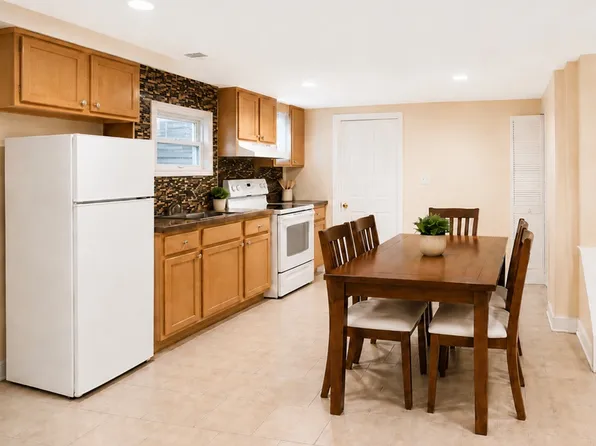 2603 Hamlin St NE #B, Washington, DC 20018