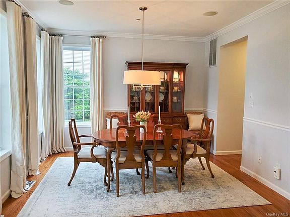 4th image of 116 Eden Ct