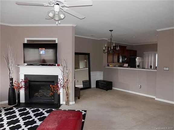 5th image of 14243 Waterfowl Ln #387