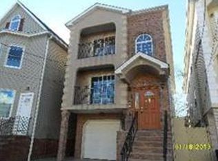 128 Court St, Elizabeth, NJ 07206