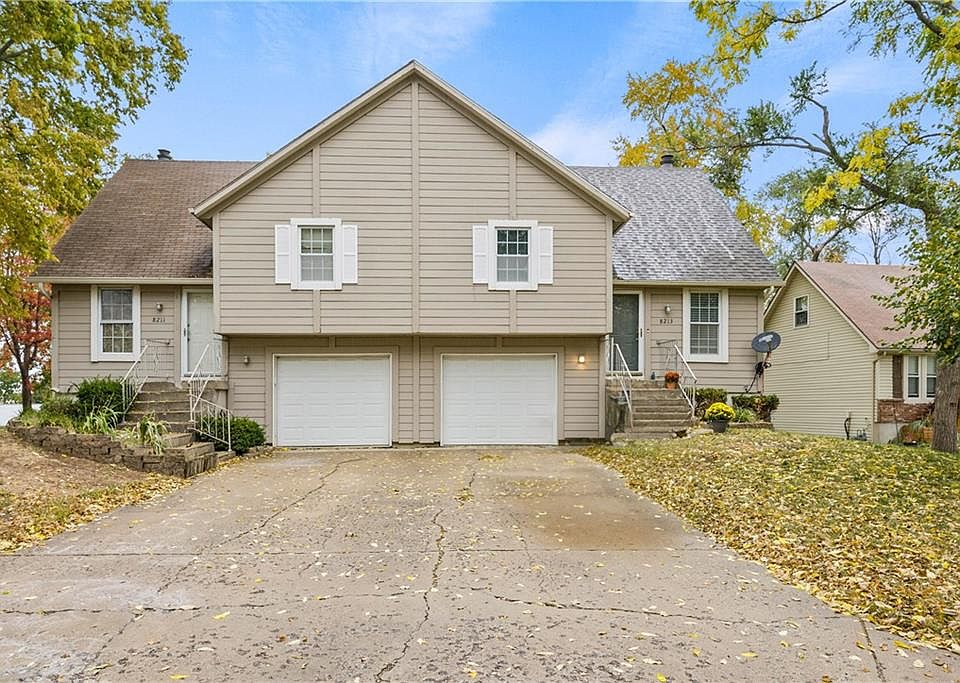 8213 Switzer Rd, Overland Park, KS 66204 | Zillow