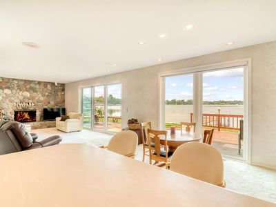 11484 Ravenswood Beach Rd, Detroit Lakes, MN, 56501