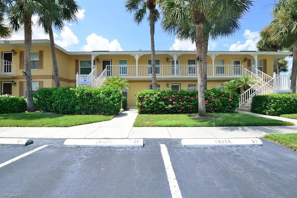 2 bed, 2.0 bath, 843 sqft, $3,000 — Photo 1
