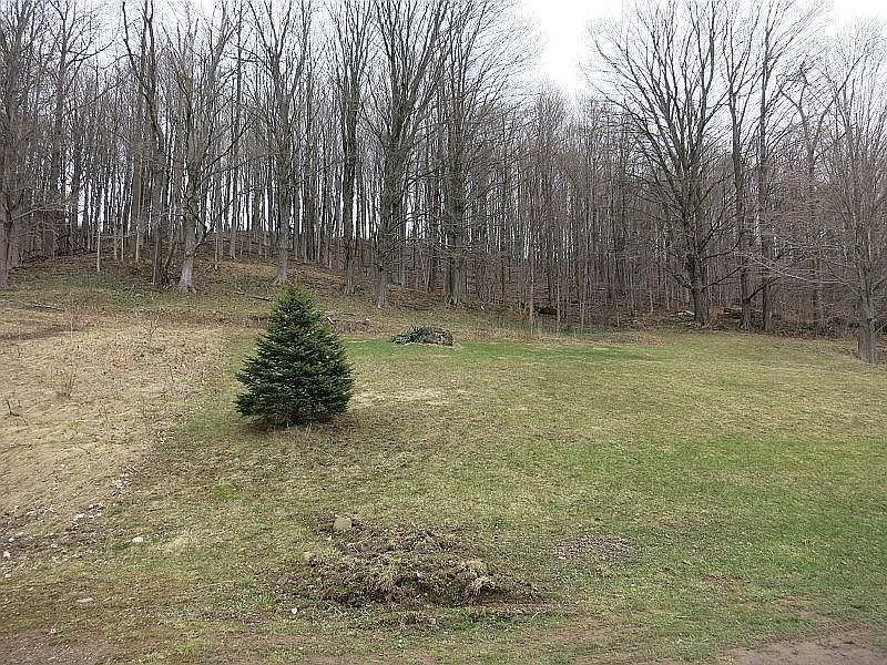 2nd image of 3836 Lembke Rd