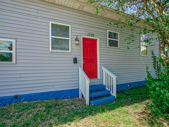 2nd image of 1700 Spain St