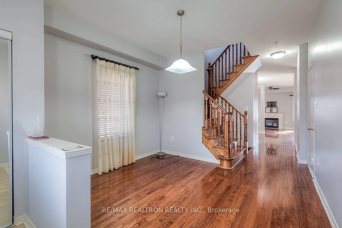 5 bed, $3,450 — Photo 3