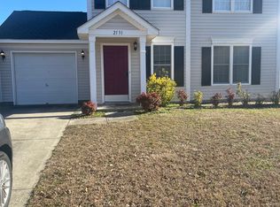 2131 Meadecroft Rd, Charlotte, NC 28214