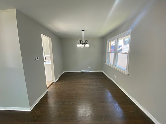 4th image of 17040 Kimbark Ave